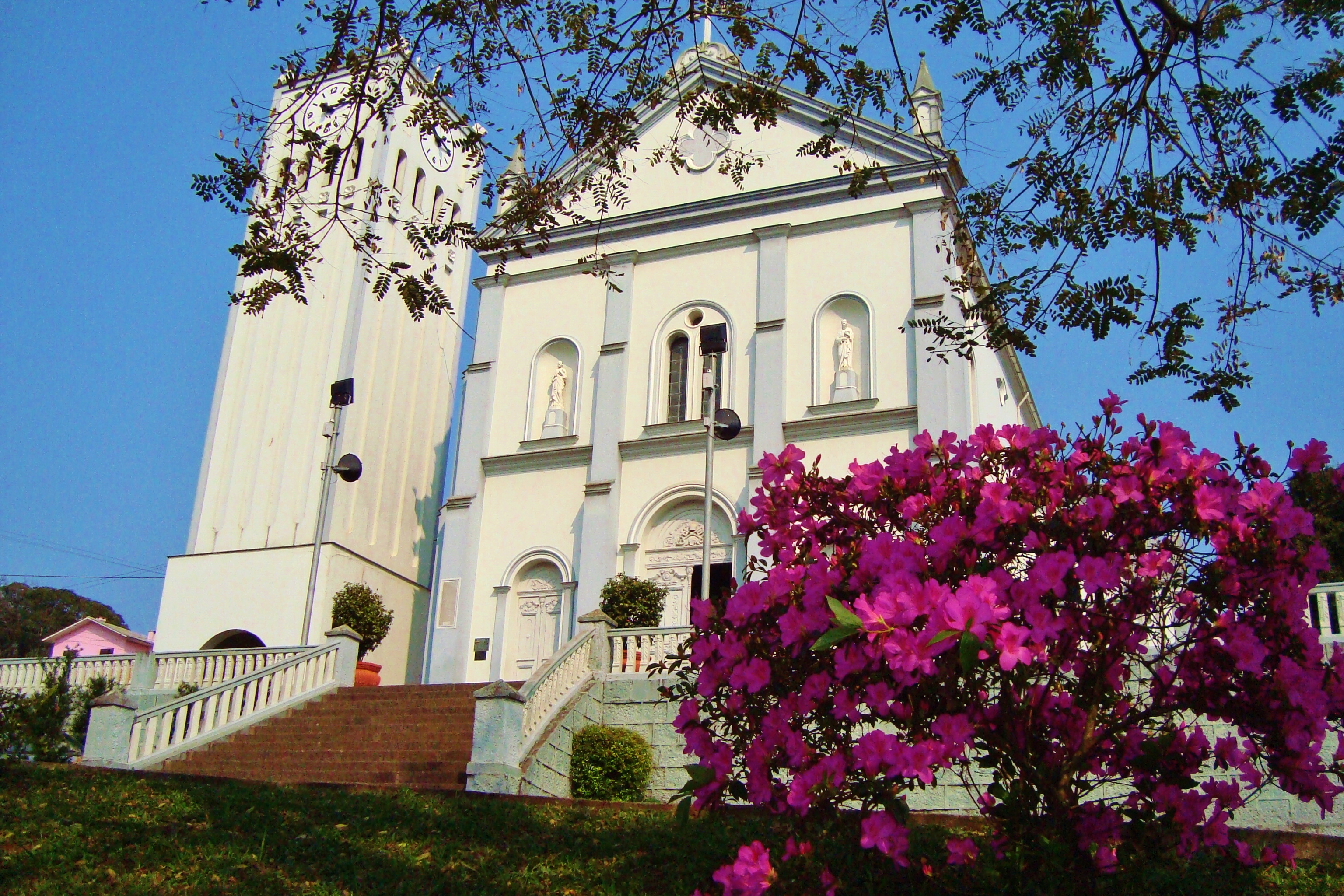 Foto de Igreja São Pedro e São Paulo