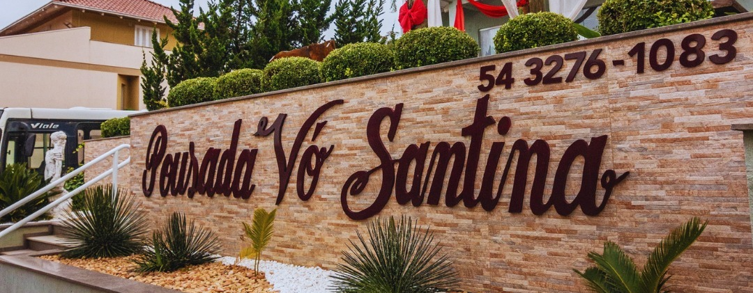 POUSADA VÓ SANTINA