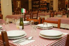 Famiglia Pezzi Café Colonial