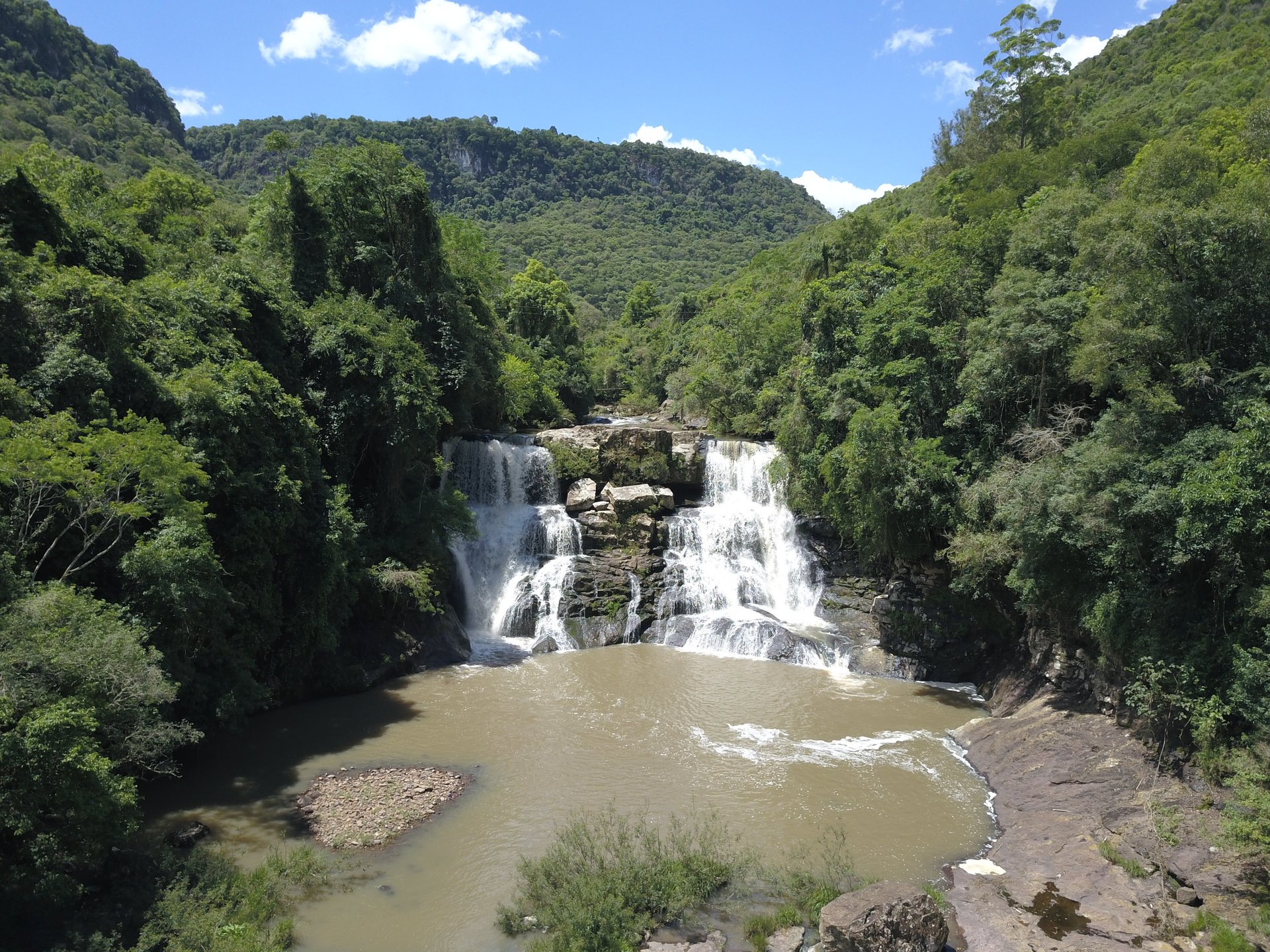 Logo Cascata dos Calza